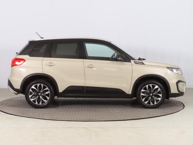 Suzuki Vitara  1.6 VVT 