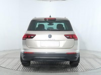 Volkswagen Tiguan  1.5 TSI 