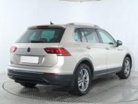 Volkswagen Tiguan  1.5 TSI 