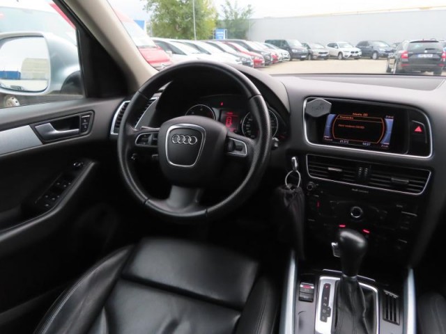 Audi Q5  3.0 TDI 