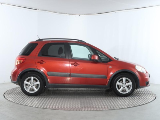 Suzuki SX4  1.6 VVT 