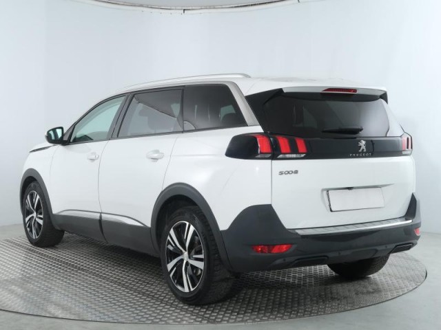 Peugeot 5008  2.0 BlueHDi 