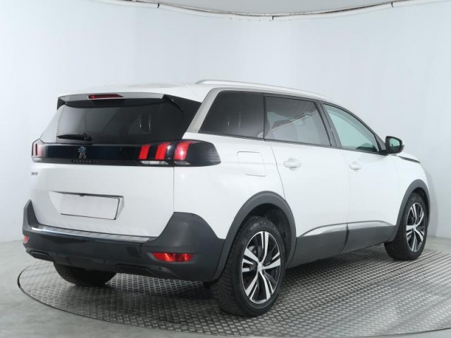 Peugeot 5008  2.0 BlueHDi 