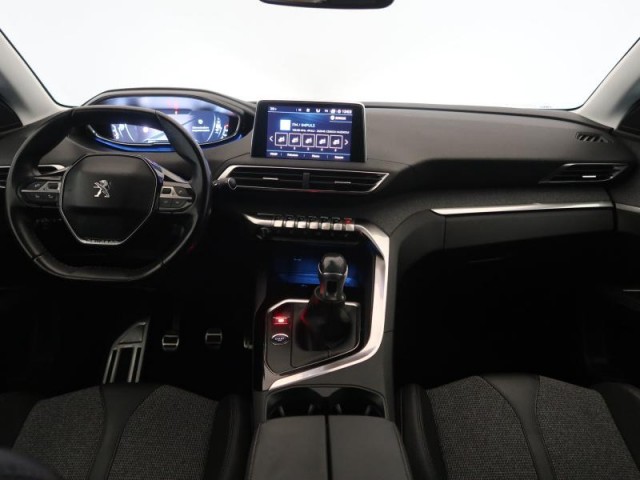 Peugeot 5008  2.0 BlueHDi 