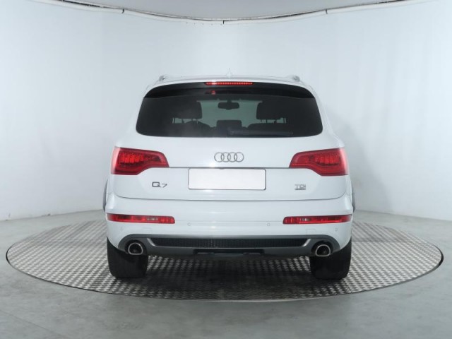 Audi Q7  3.0 TDI S-Line