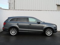 Audi Q7  3.0 TDI S-Line