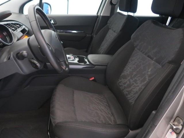 Peugeot 3008  1.6 HDi 