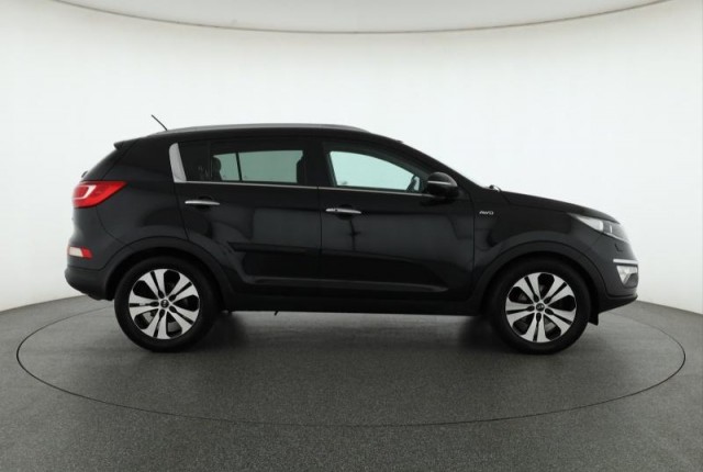 Kia Sportage  2.0 CRDi 