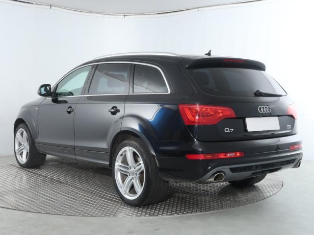 Audi Q7  3.0 TDI 