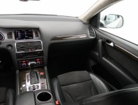 Audi Q7  3.0 TDI S-Line