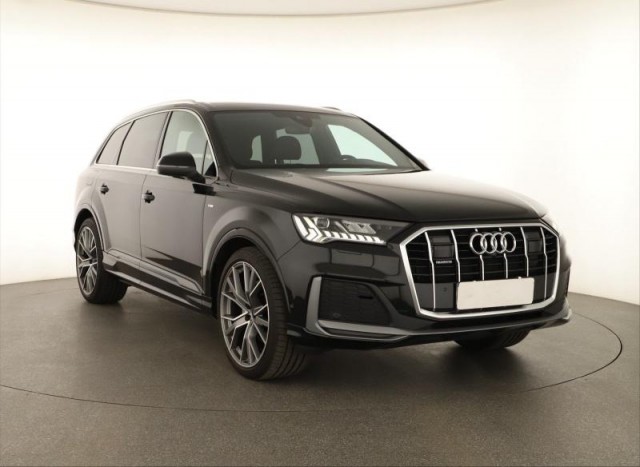 Audi Q7  50 TDI S-line