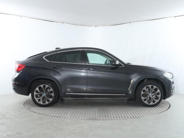 BMW X6  xDrive30d 