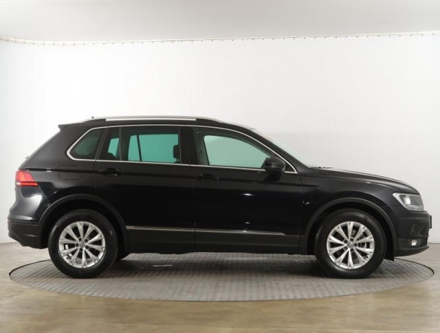 Volkswagen Tiguan  2.0 TDI Comfortline