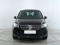 Volkswagen Tiguan  2.0 TSI 