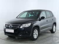 Volkswagen Tiguan  2.0 TSI 