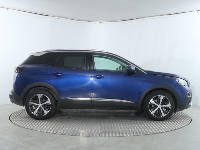 Peugeot 3008  1.2 PureTech 