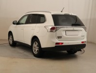 Mitsubishi Outlander  2.0 