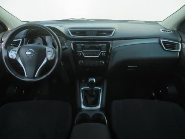 Nissan Qashqai  1.5 dCi 