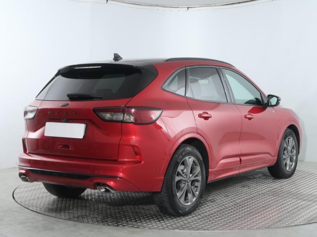 Ford Kuga  2.5 Hybrid ST-Line