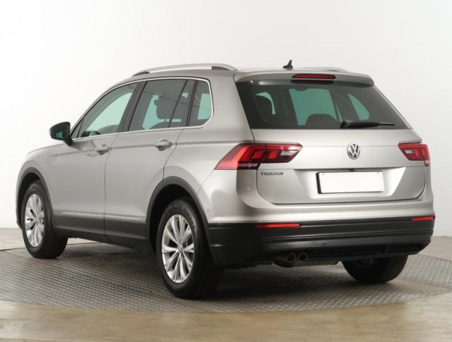 Volkswagen Tiguan  2.0 TDI 