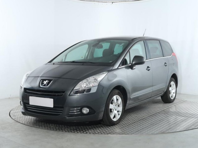 Peugeot 5008  1.6 HDi 