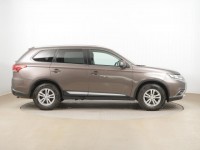 Mitsubishi Outlander  2.0 