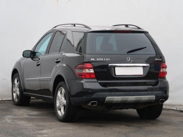 Mercedes-Benz ML  ML 320 CDI 