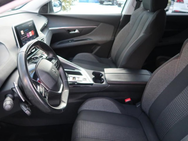 Peugeot 5008  1.6 BlueHDi 