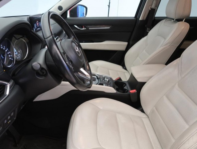 Mazda CX-5  2.2 Skyactiv-D Revolution