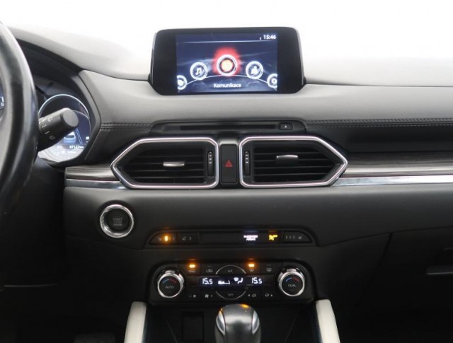 Mazda CX-5  2.2 Skyactiv-D Revolution