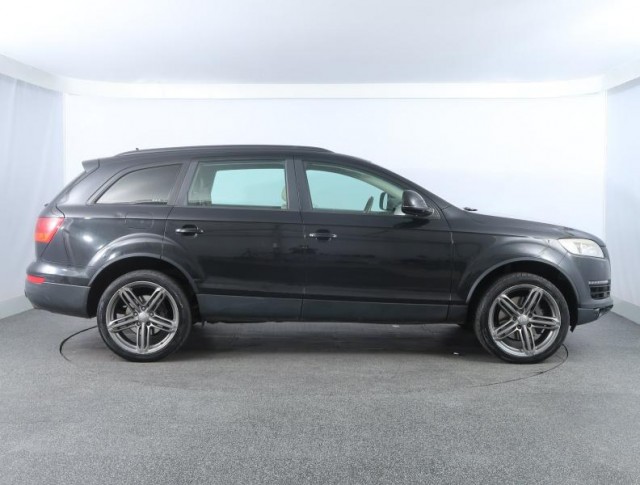 Audi Q7  3.0 TDI 