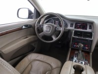 Audi Q7  3.0 TDI 