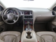 Audi Q7  3.0 TDI 