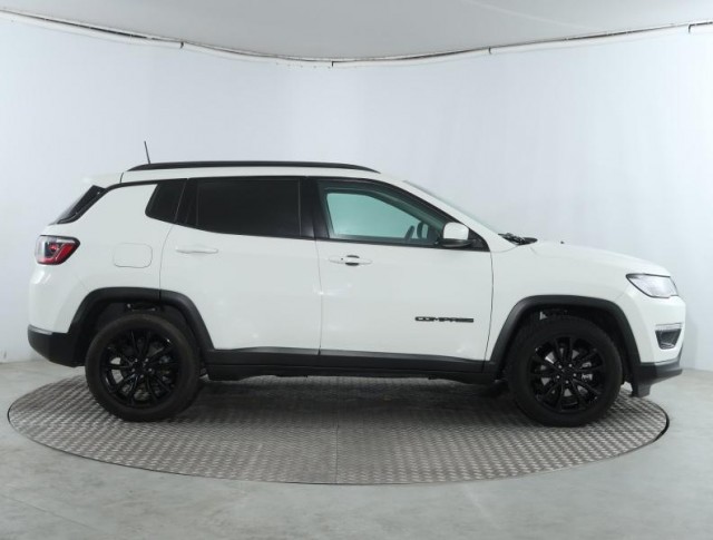 Jeep Compass  1.3 T-GDI 