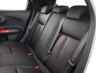 Nissan Juke  1.6 i N-Connecta
