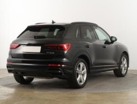 Audi Q3  40 TFSI S line