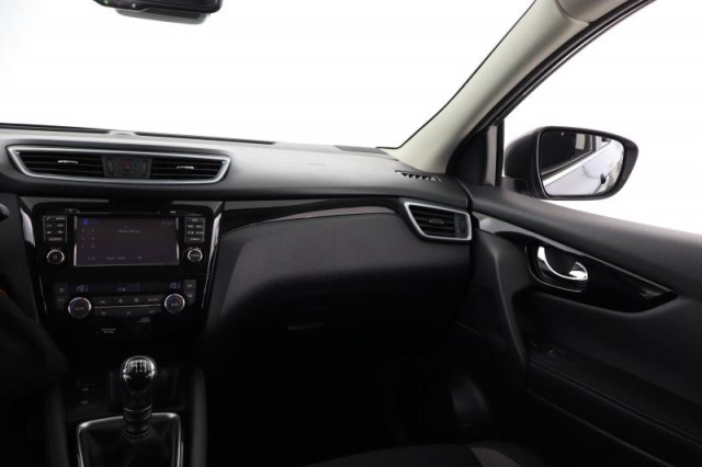 Nissan Qashqai  1.2 DIG-T Comfort