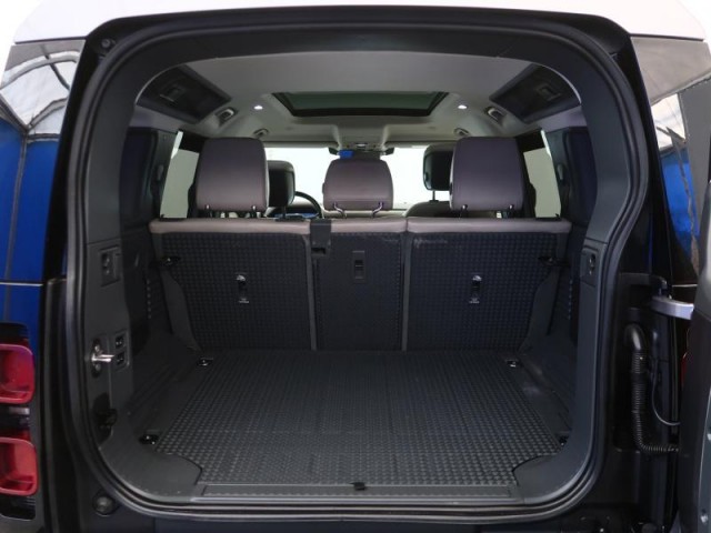 Land Rover Defender  D240 AWD 