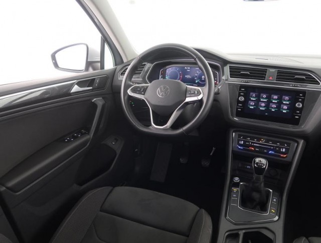 Volkswagen Tiguan  1.5 TSI Life