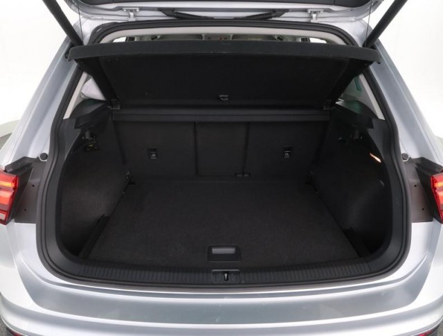 Volkswagen Tiguan  1.5 TSI Life