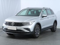 Volkswagen Tiguan  1.5 TSI Life