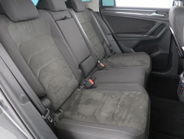 Volkswagen Tiguan  2.0 TDI 