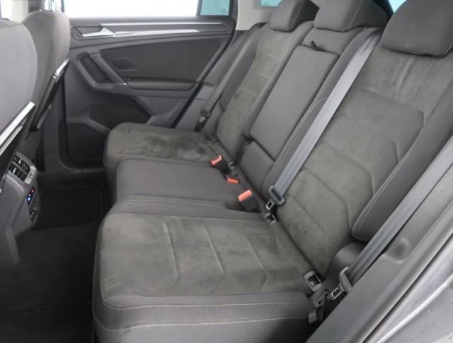 Volkswagen Tiguan  2.0 TDI 