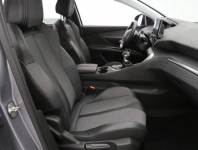 Peugeot 5008  1.5 BlueHDi 