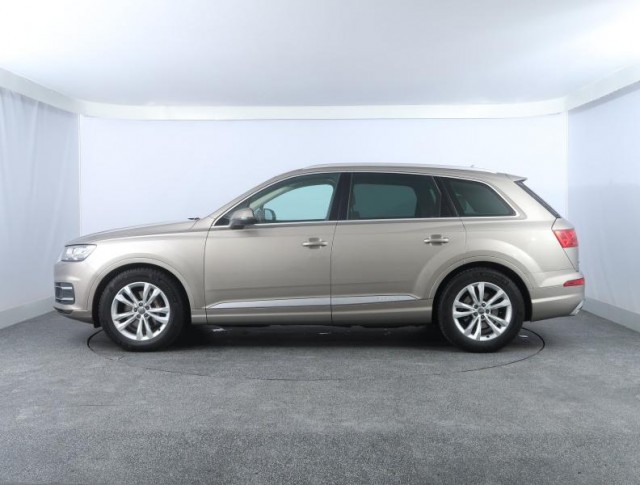 Audi Q7  3.0 TDI 