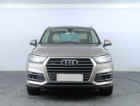 Audi Q7  3.0 TDI 