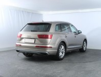 Audi Q7  3.0 TDI 