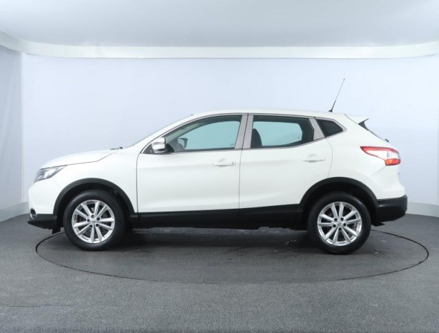 Nissan Qashqai  1.6 DIG-T N-Connecta