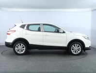 Nissan Qashqai  1.6 DIG-T N-Connecta