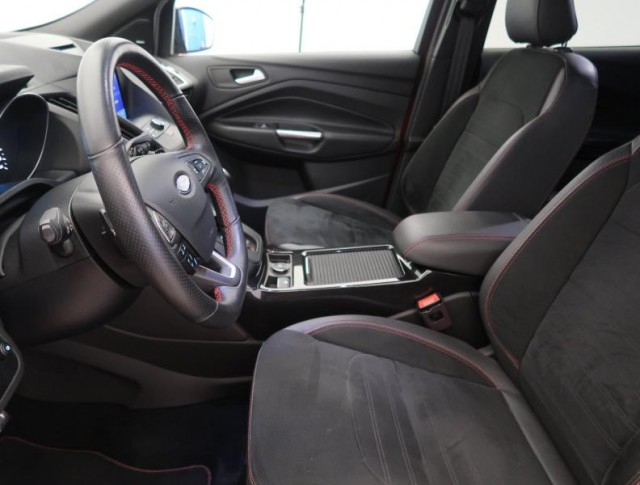 Ford Kuga  2.0 EcoBoost ST-Line